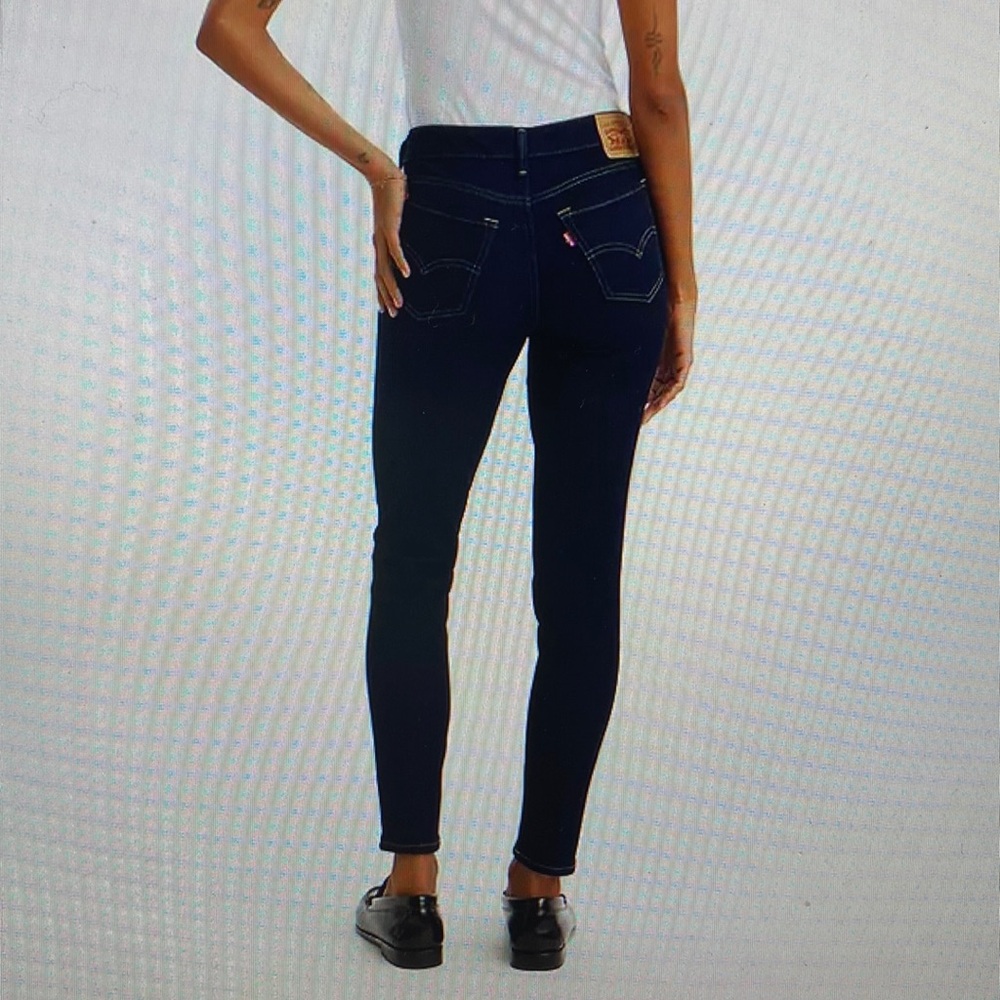 Levi’s 711 Skinny Jean Size 28